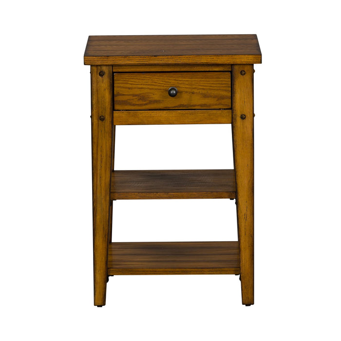 Lake House Chair Side Table - Furniture 4 Less (Jacksonville, NC)