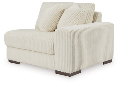 Lindyn Sectional with Chaise - Furniture 4 Less (Jacksonville, NC)