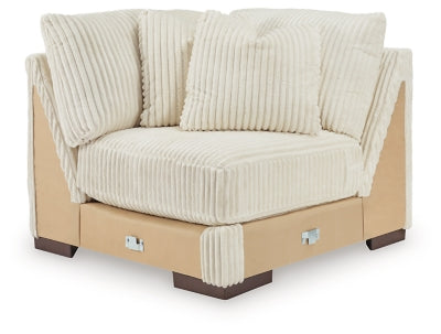 Lindyn Sectional with Chaise - Furniture 4 Less (Jacksonville, NC)