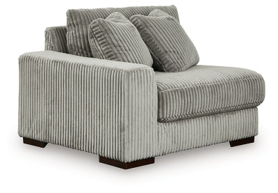 Lindyn Sectional with Chaise - Furniture 4 Less (Jacksonville, NC)