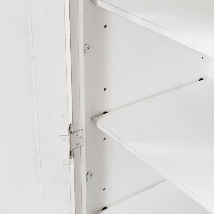 Liberty Magnolia Master Chest Manor in Antique White - Furniture 4 Less (Jacksonville, NC)