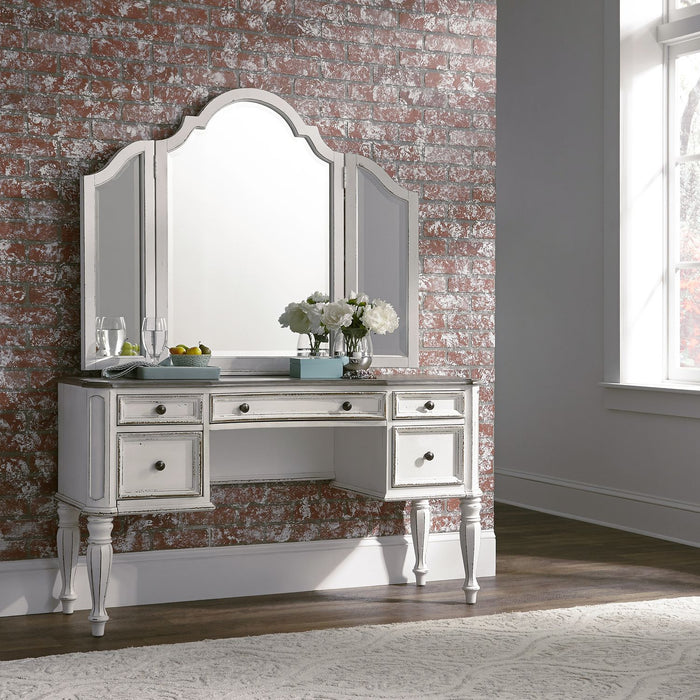 Magnolia Manor Vanity Mirror in Antique White - Furniture 4 Less (Jacksonville, NC)