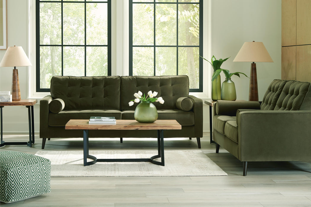 Reveon Lakes Living Room Set - Furniture 4 Less (Jacksonville, NC)