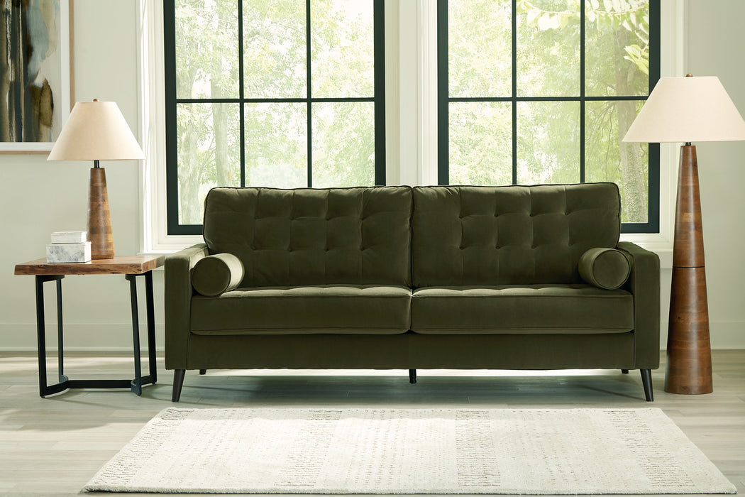 Reveon Lakes Sofa - Furniture 4 Less (Jacksonville, NC)