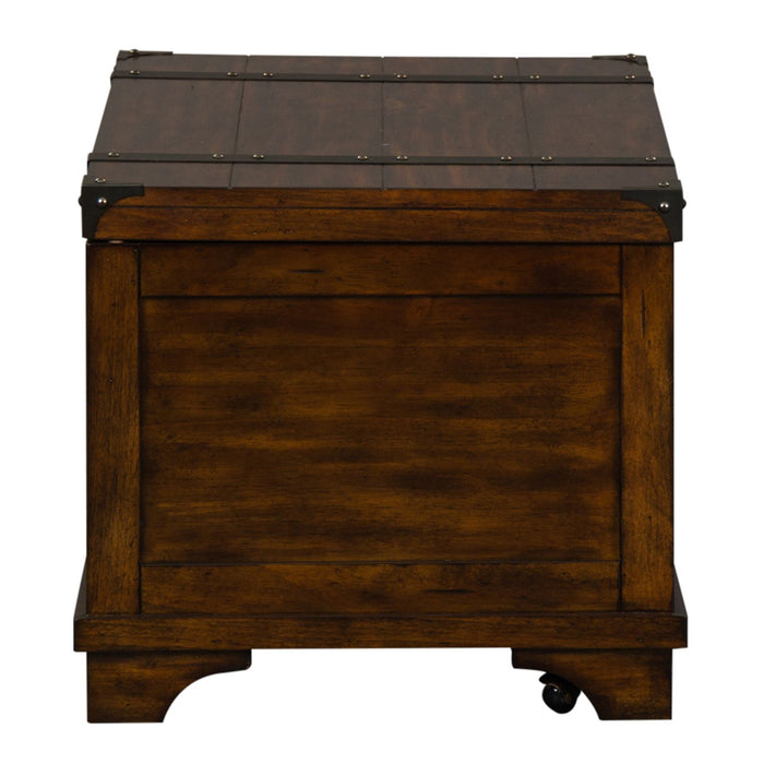 Aspen Skies Storage Trunk in Russet Brown - Furniture 4 Less (Jacksonville, NC)