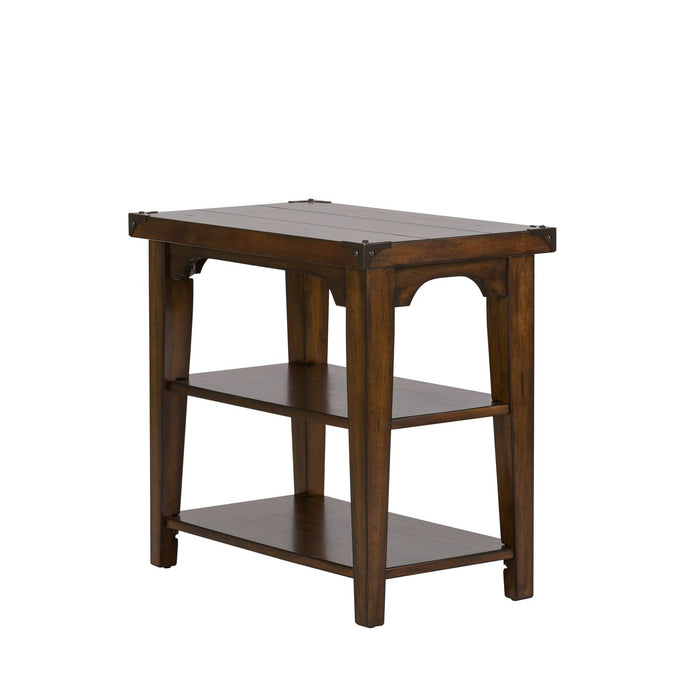 Aspen Skies Chair Side Table in Russet Brown - Furniture 4 Less (Jacksonville, NC)
