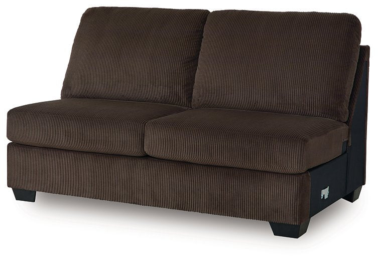 Kimlee Sectional with Chaise - Furniture 4 Less (Jacksonville, NC)