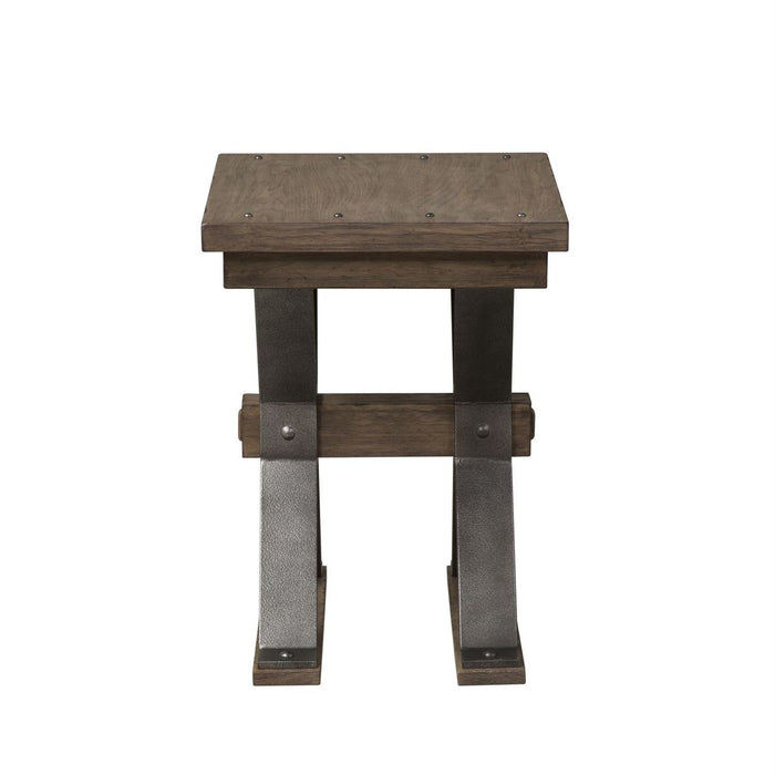 Liberty Sonoma Road Chair Side Table in Weathered Beaten Bark - Furniture 4 Less (Jacksonville, NC)