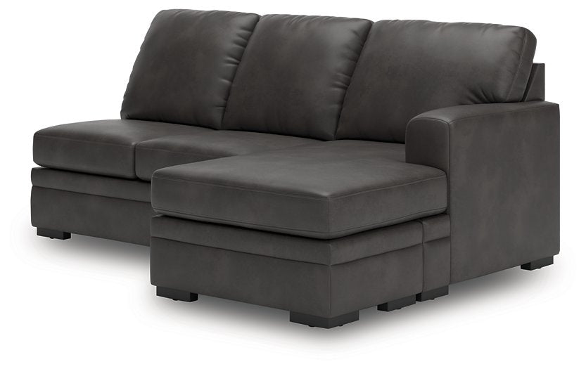 Lofton-Pike Sectional with Chaise - Furniture 4 Less (Jacksonville, NC)