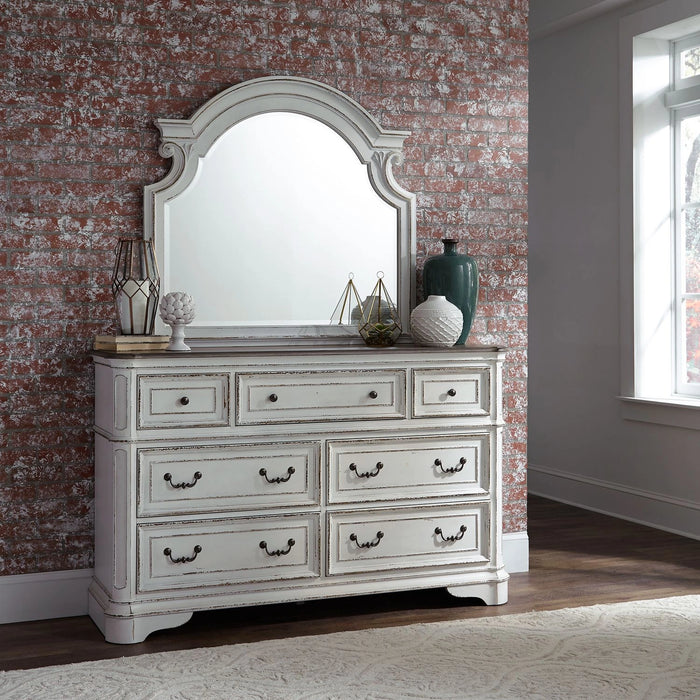 Magnolia Manor King California Panel Bed, Dresser & Mirror image
