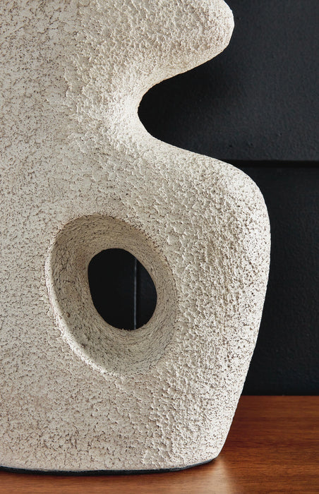 Chadrich Table Lamp (Set of 2)
