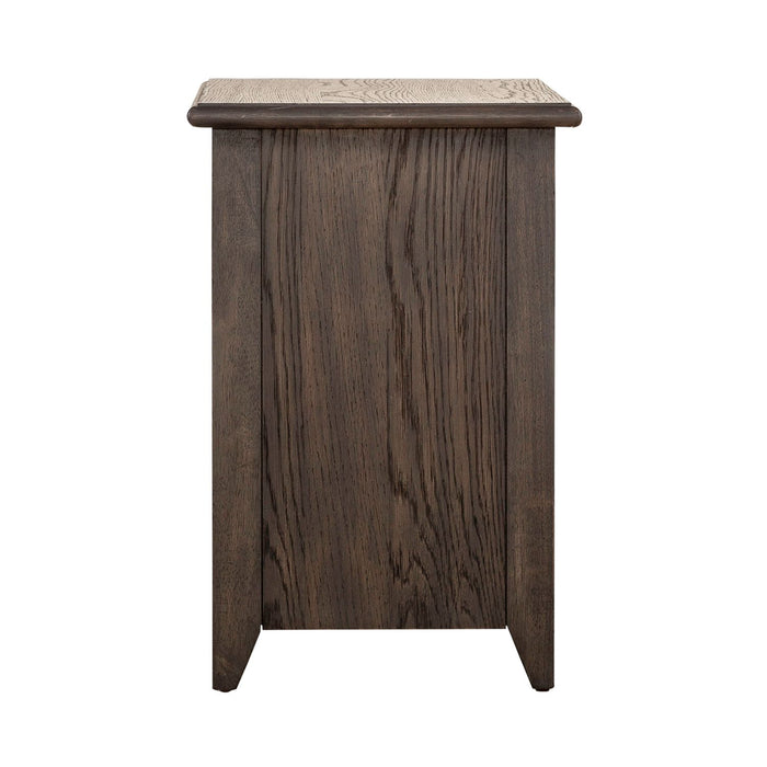 Mill Creek Chair Side Table in Peppercorn - Furniture 4 Less (Jacksonville, NC)