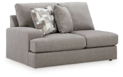 Lindon Sectional with Chaise - Furniture 4 Less (Jacksonville, NC)