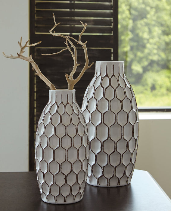 Dionna Vase (Set of 2) - Furniture 4 Less (Jacksonville, NC)