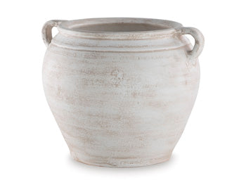 Meadie Vase - Furniture 4 Less (Jacksonville, NC)