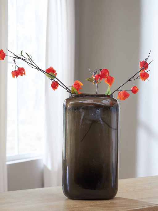 Sumner Vase - Furniture 4 Less (Jacksonville, NC)