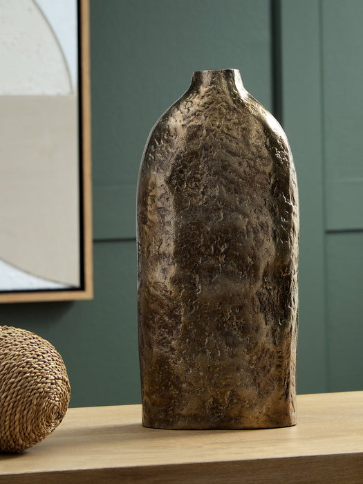 Wallmond Vase - Furniture 4 Less (Jacksonville, NC)