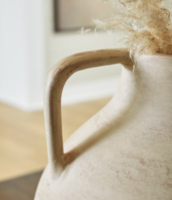Justy Vase - Furniture 4 Less (Jacksonville, NC)