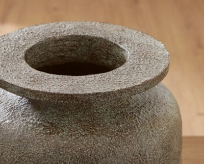 Jedwick Vase - Furniture 4 Less (Jacksonville, NC)
