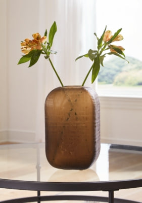 Capard Vase - Furniture 4 Less (Jacksonville, NC)