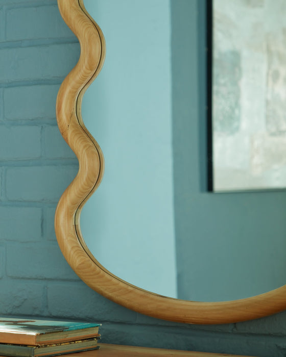 Serendis Accent Mirror - Furniture 4 Less (Jacksonville, NC)