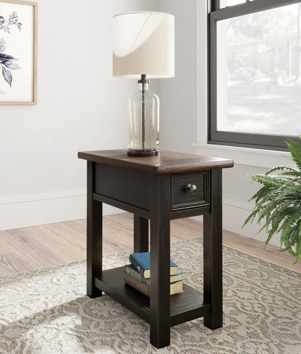 Tyler Creek End Table Set - Furniture 4 Less (Jacksonville, NC)