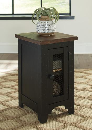 Valebeck End Table Set - Furniture 4 Less (Jacksonville, NC)