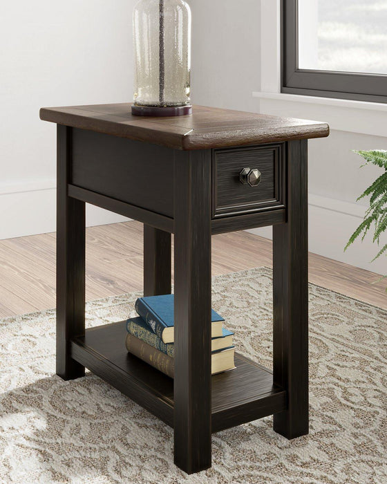 Tyler Creek End Table Set - Furniture 4 Less (Jacksonville, NC)