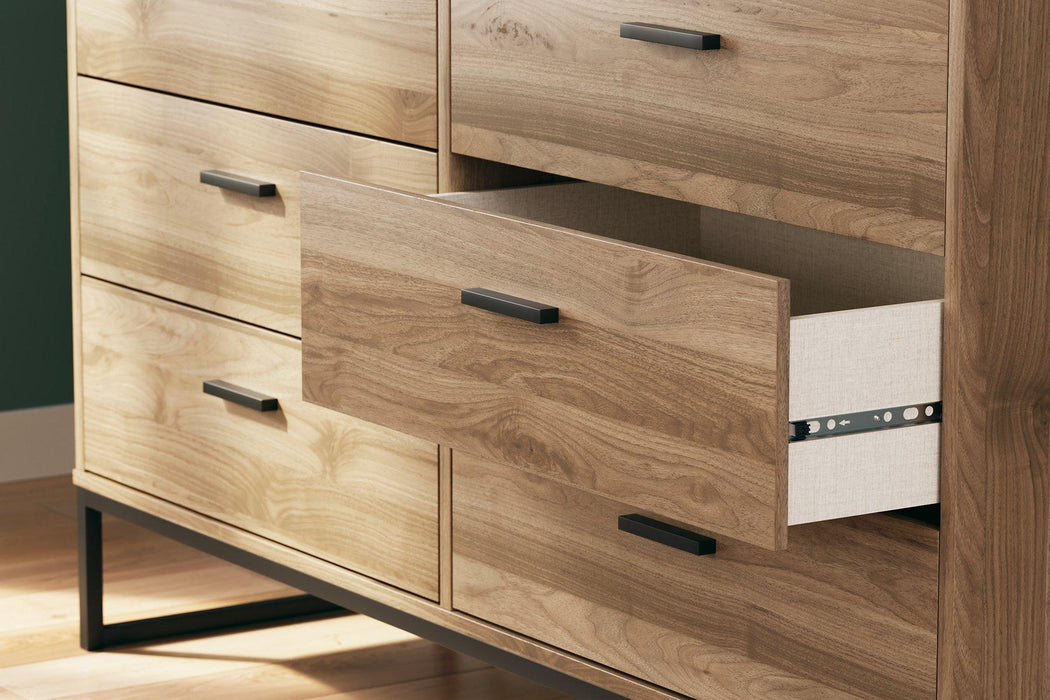 Deanlow Bedroom Package - Furniture 4 Less (Jacksonville, NC)