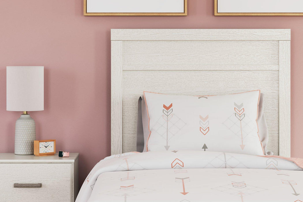 Stelsie Bedroom Set - Furniture 4 Less (Jacksonville, NC)