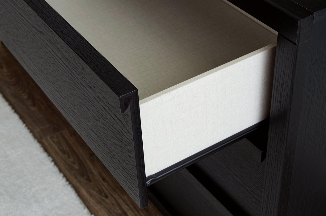 Danziar Wide Chest of Drawers - Furniture 4 Less (Jacksonville, NC)