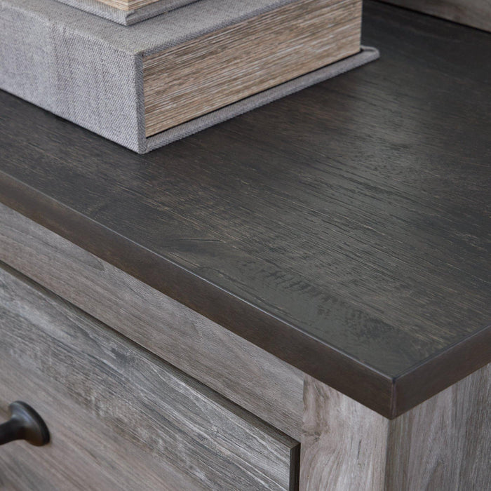 Bronyan Nightstand - Furniture 4 Less (Jacksonville, NC)