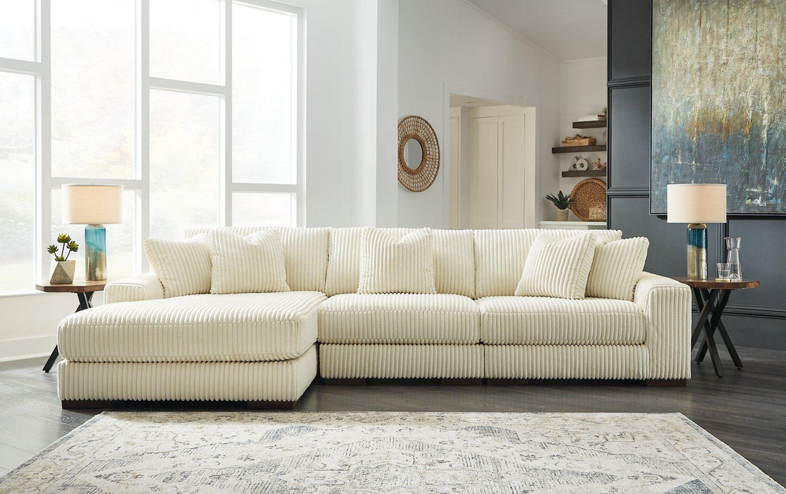 Lindyn Sectional with Chaise - Furniture 4 Less (Jacksonville, NC)