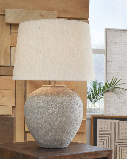 Dreward Table Lamp - Furniture 4 Less (Jacksonville, NC)