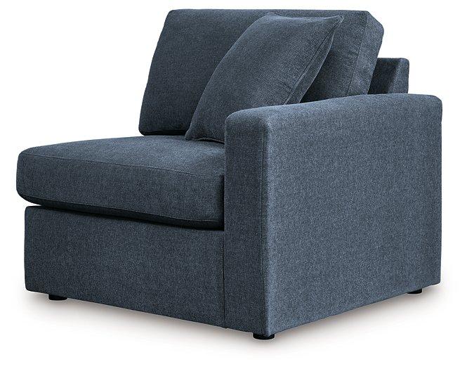 Modmax Sectional with Audio System - Furniture 4 Less (Jacksonville, NC)