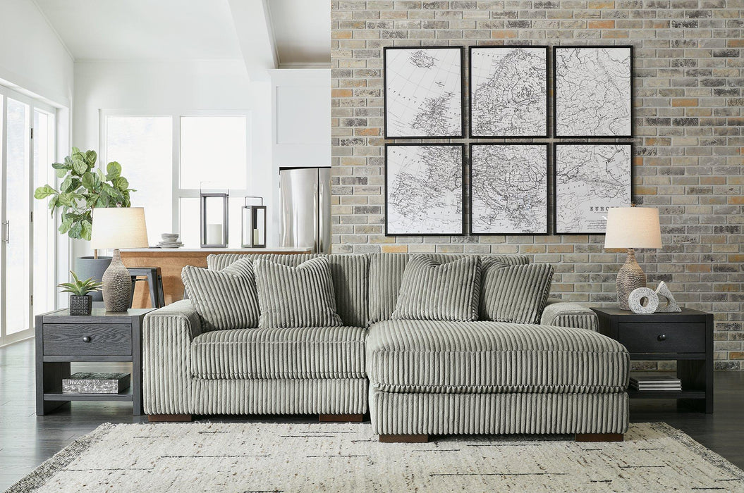 Lindyn Sectional with Chaise - Furniture 4 Less (Jacksonville, NC)