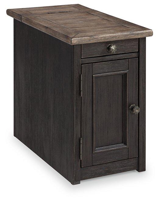 Tyler Creek End Table Set - Furniture 4 Less (Jacksonville, NC)