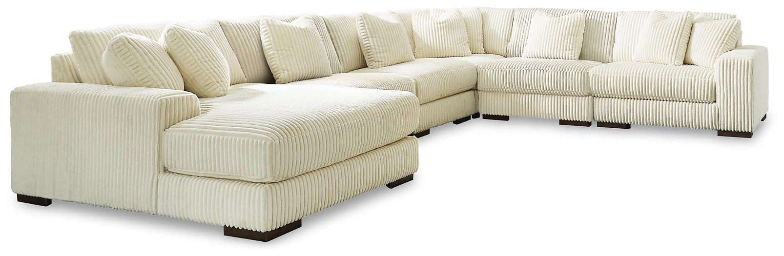 Lindyn Sectional with Chaise - Furniture 4 Less (Jacksonville, NC)