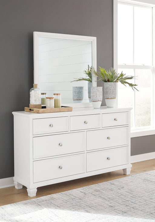 Fortman Dresser and Mirror - Furniture 4 Less (Jacksonville, NC)