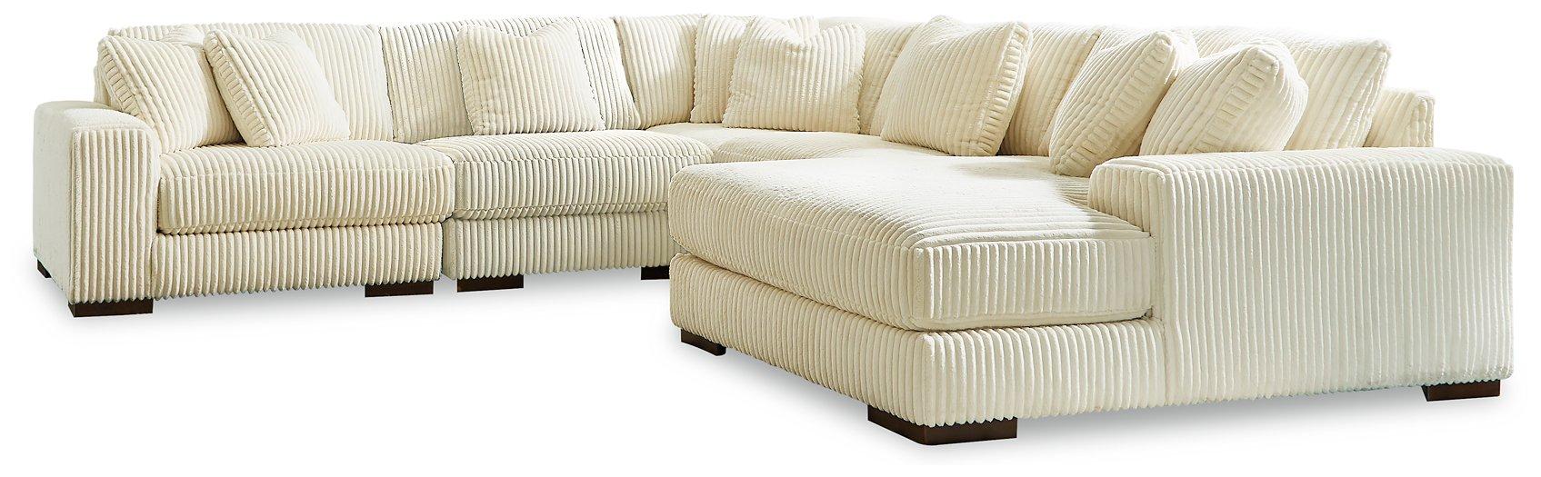 Lindyn Sectional with Chaise - Furniture 4 Less (Jacksonville, NC)