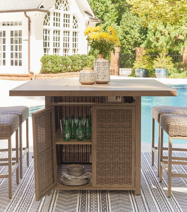 Walton Bridge Outdoor Dining Set - Furniture 4 Less (Jacksonville, NC)