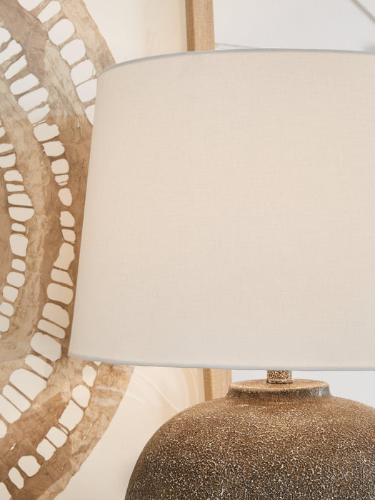 Neavesboro Lamp Set - Furniture 4 Less (Jacksonville, NC)