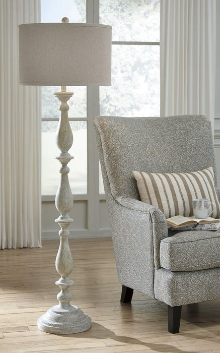 Bernadate Lamp Set - Furniture 4 Less (Jacksonville, NC)