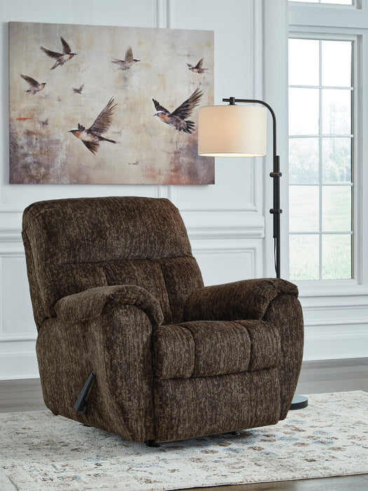 Stayfish Recliner - Furniture 4 Less (Jacksonville, NC)