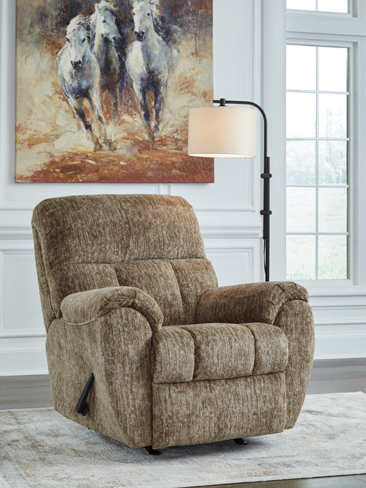 Stayfish Recliner - Furniture 4 Less (Jacksonville, NC)