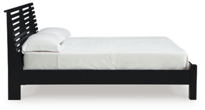 Danziar Queen Slat Bed - Furniture 4 Less (Jacksonville, NC)