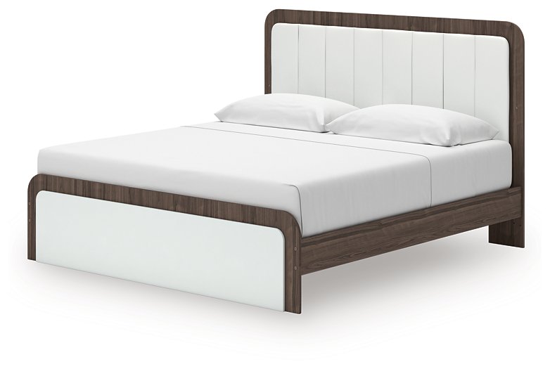 Kendanport Upholstered Bed - Furniture 4 Less (Jacksonville, NC)