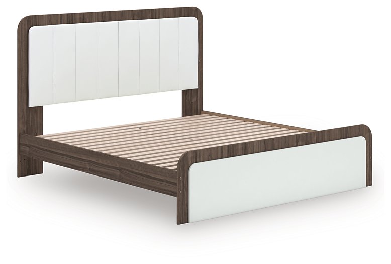 Kendanport Upholstered Bed - Furniture 4 Less (Jacksonville, NC)