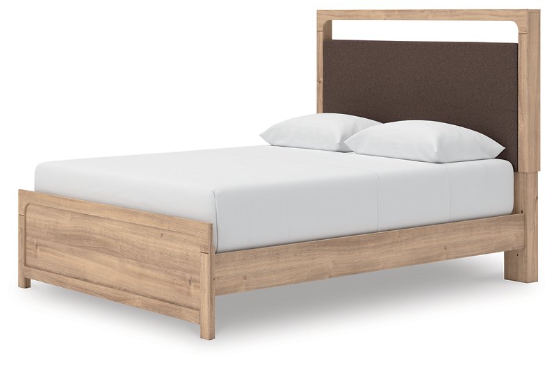 Kinlanni Upholstered Bed - Furniture 4 Less (Jacksonville, NC)