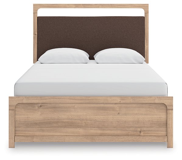 Kinlanni Upholstered Bed - Furniture 4 Less (Jacksonville, NC)
